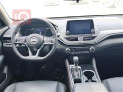 نيسان ألتيما